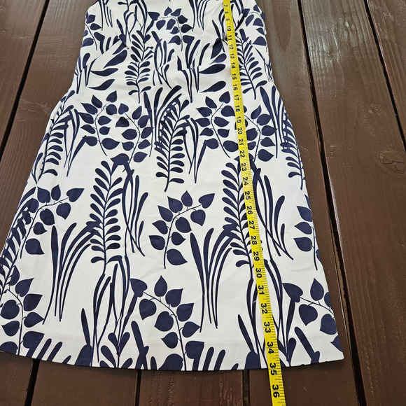 NWT Elizabeth‎ McKay Ginger Dress in the Color Dunes. Size 0 - Picture 13 of 14